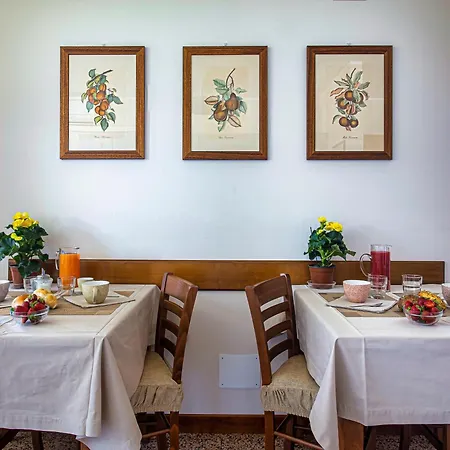 Borgo Tabari Locazione Turistica *